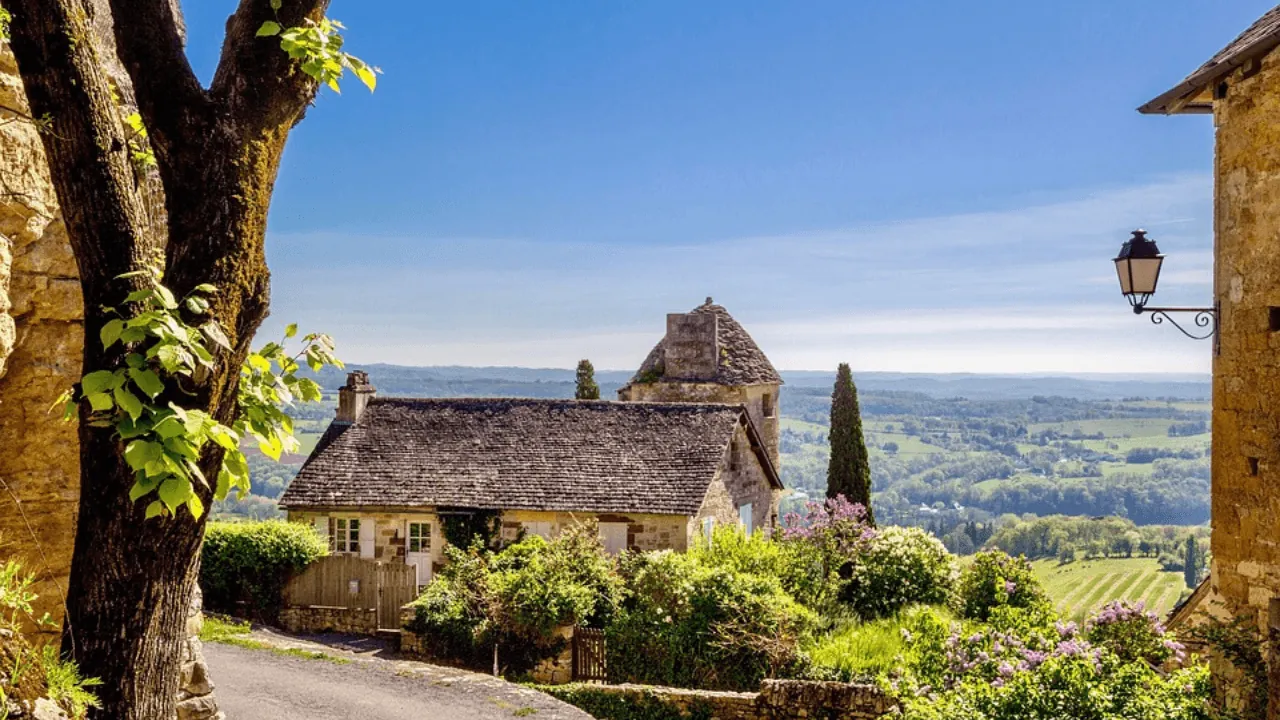 French Adjectives: A Sure Sign of Fluency in the Language