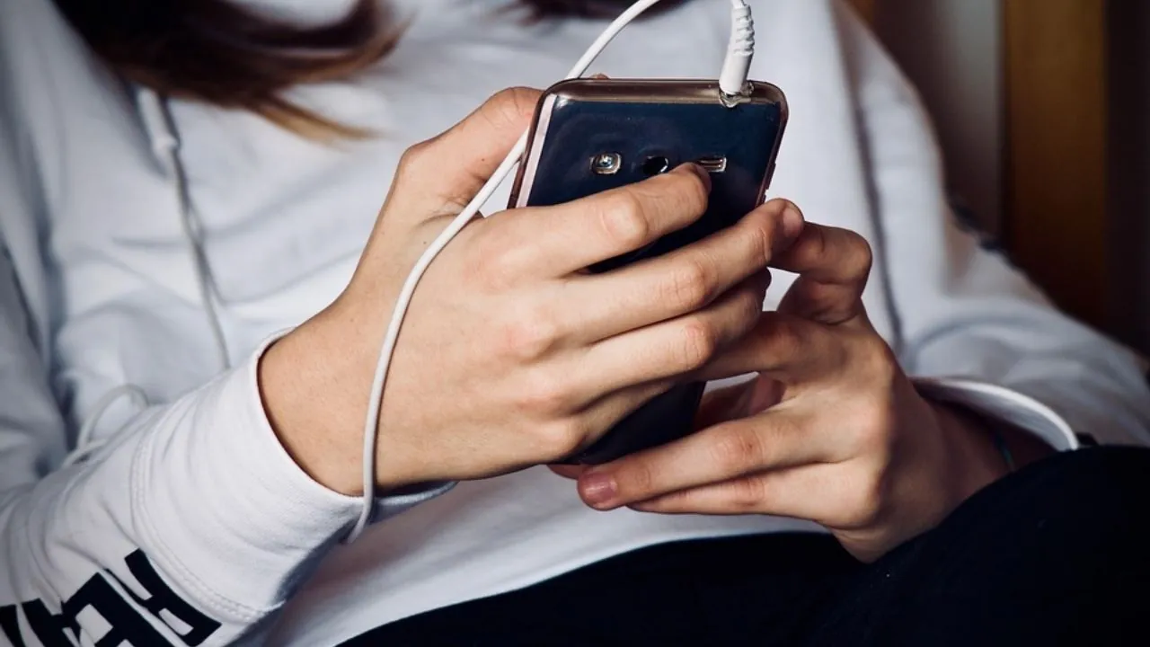 Japanese Listening Practice: Resources You Can Use