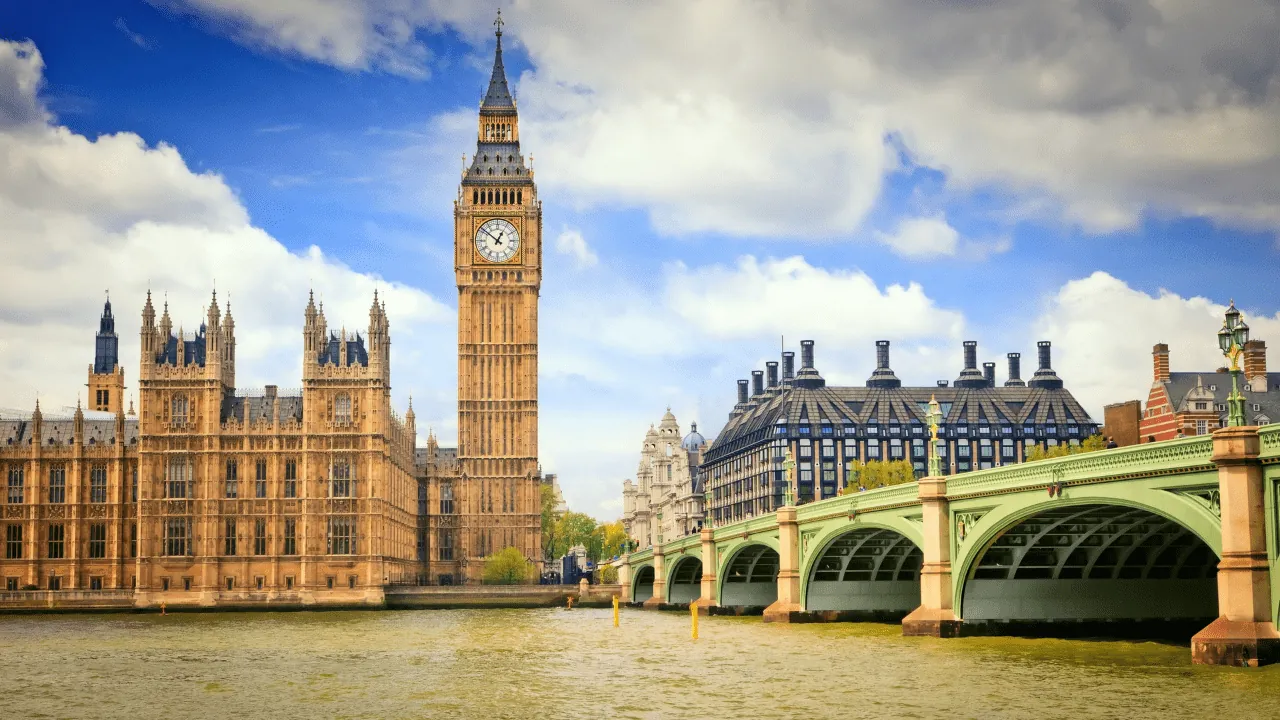 Improve Your English Accent with A Professional Actress and English Teacher