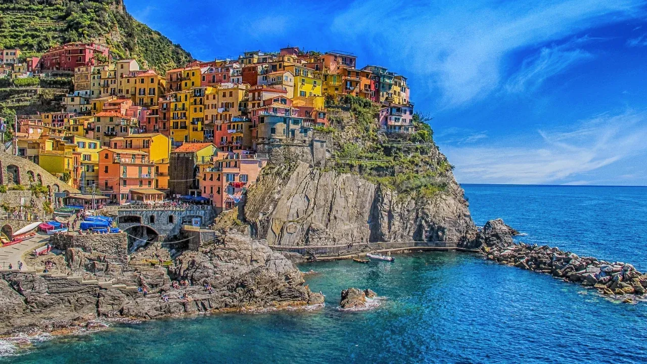 Tricks to Learning the Colours in Italian